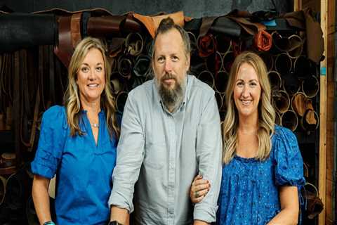 A Comprehensive Guide to Supporting Local Businesses in Orlando, Florida for Tourists